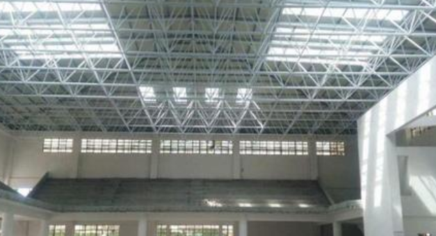 曲靖怎么能力选定一家无气力的不锈钢网架公司